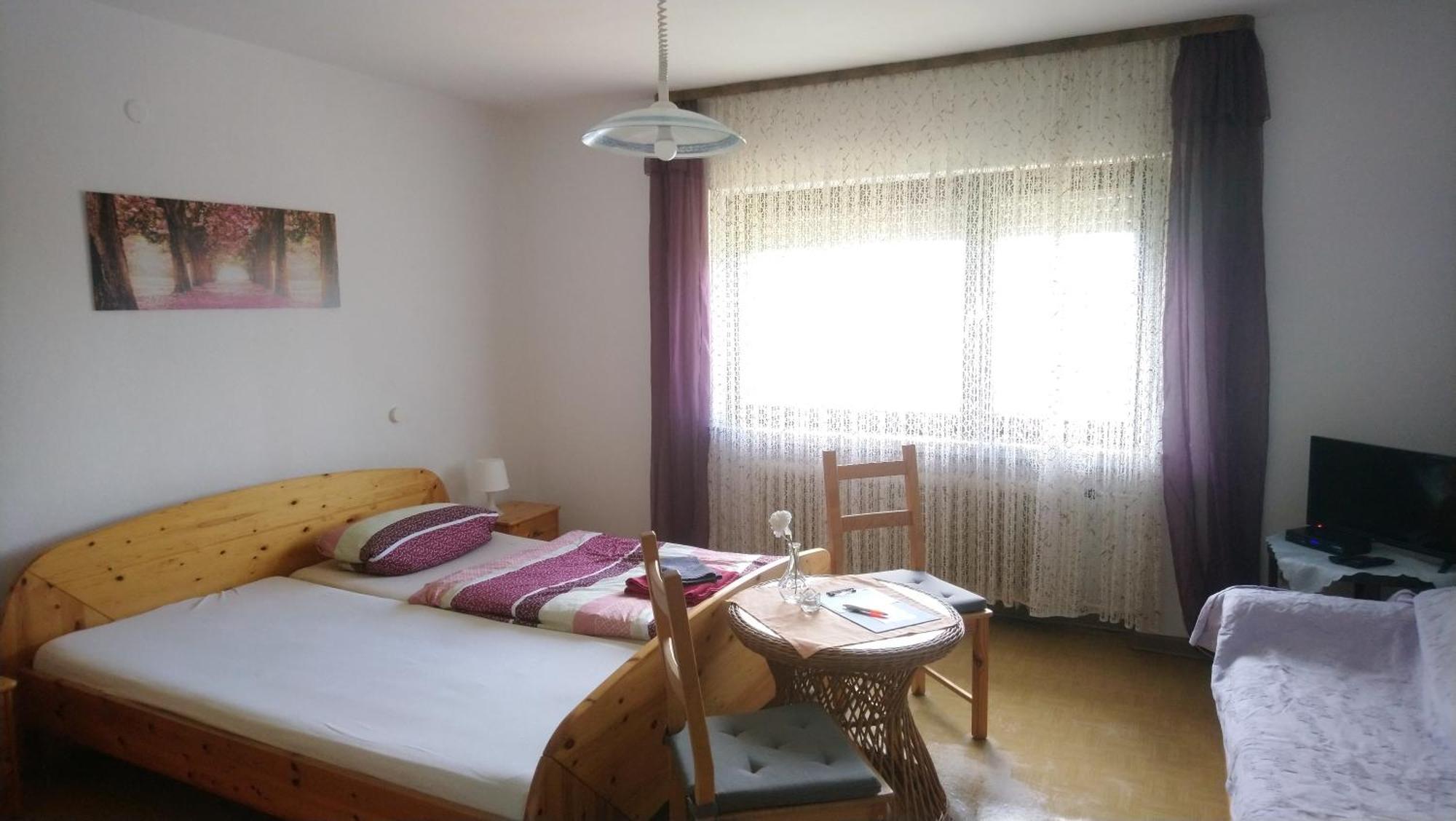 Gaestehaus Burgwald-Trekking Mittelsimtshausen 部屋 写真